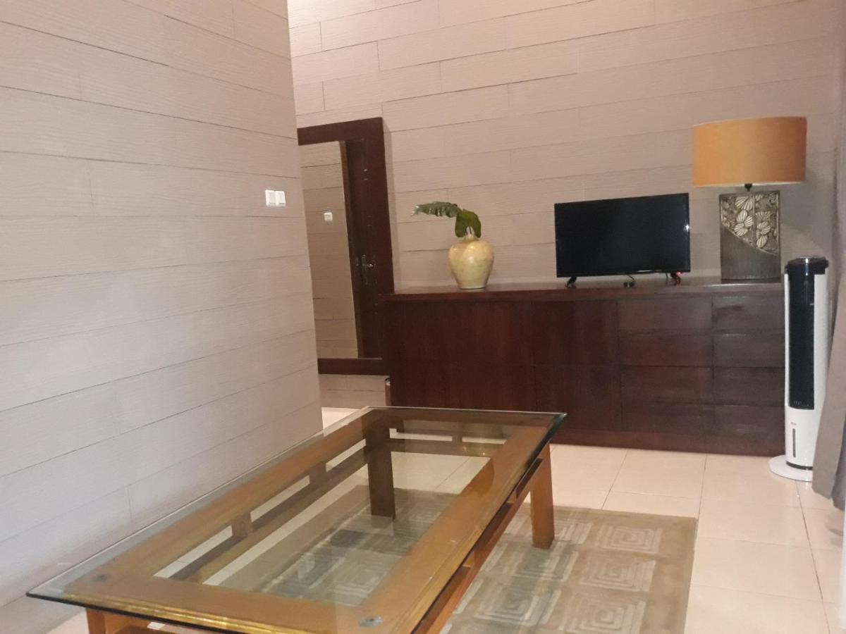 Alsalam Syariah Guesthouse Solo Eksteriør billede
